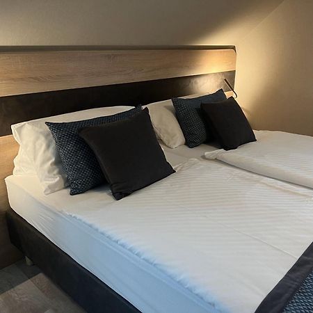 Aal-Kate Otel Wuppertal Dış mekan fotoğraf