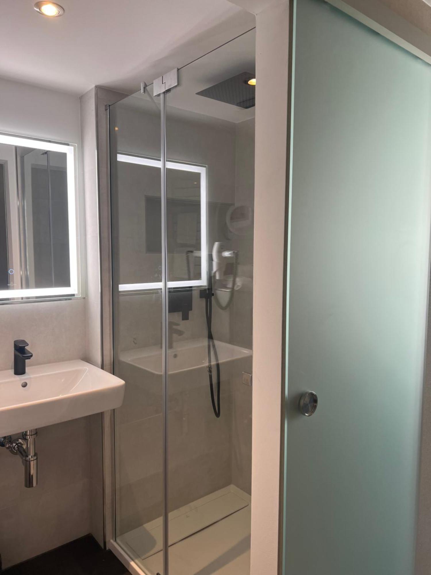 Aal-Kate Otel Wuppertal Dış mekan fotoğraf