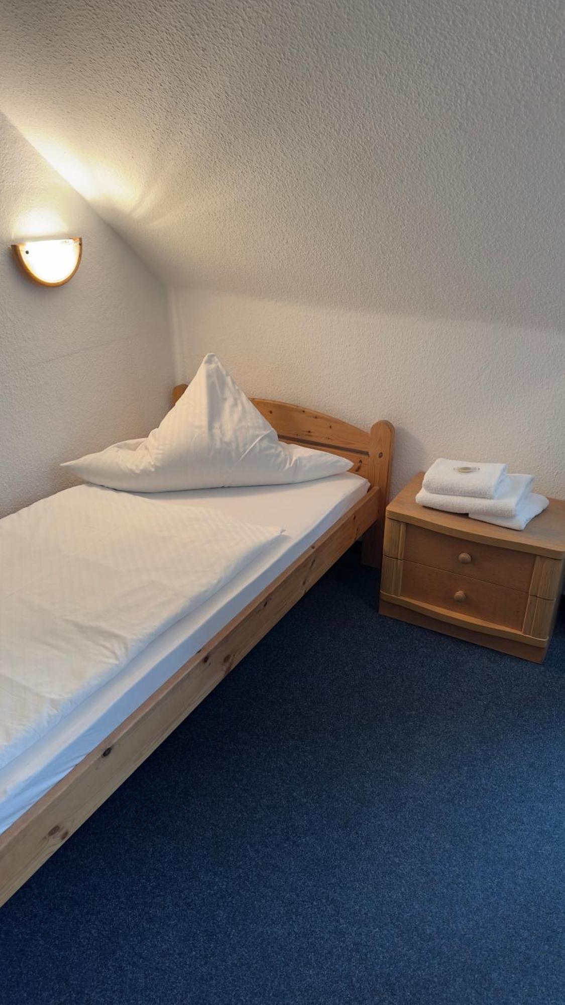 Aal-Kate Otel Wuppertal Dış mekan fotoğraf